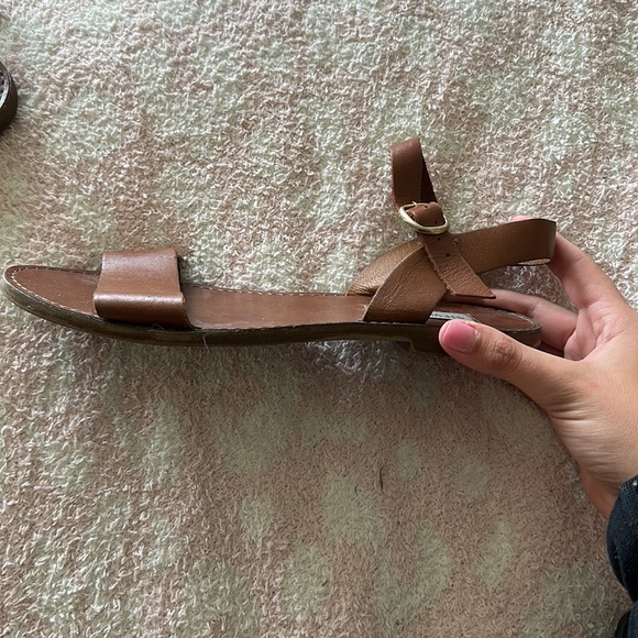 Steve Madden leather sandals - Picture 2 of 4